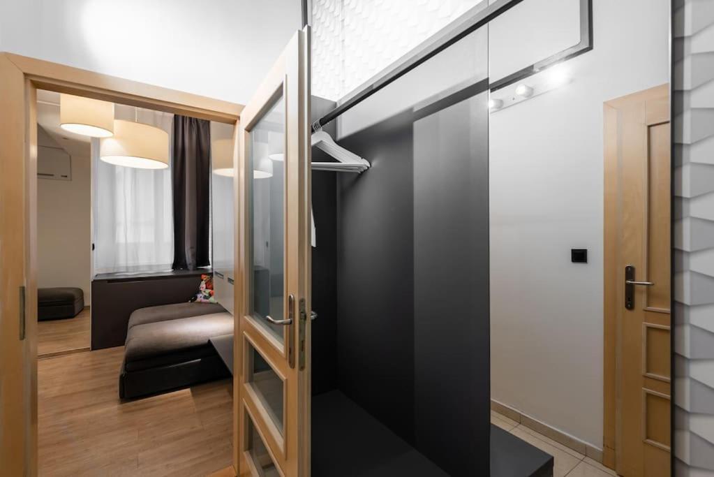 פראג Lighthouse Apartment מראה חיצוני תמונה